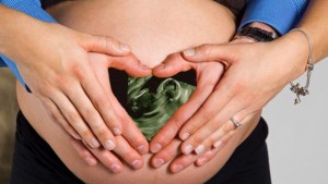 hematomas en el embarazo, hematomas intrauterinos de tercer trimestre, hematomas intrauterinos